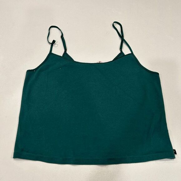 Victoria's Secret Tops - Victoria’s Secret Green Cami Tank Top Size M/L Adjustable Straps